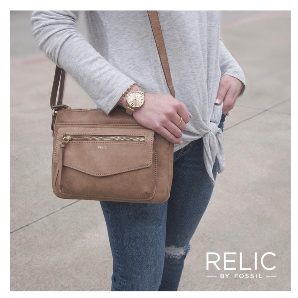 RELIC by Fossil – Faux Leather Crossbody Purse in Taupe (Pink‑Beige)